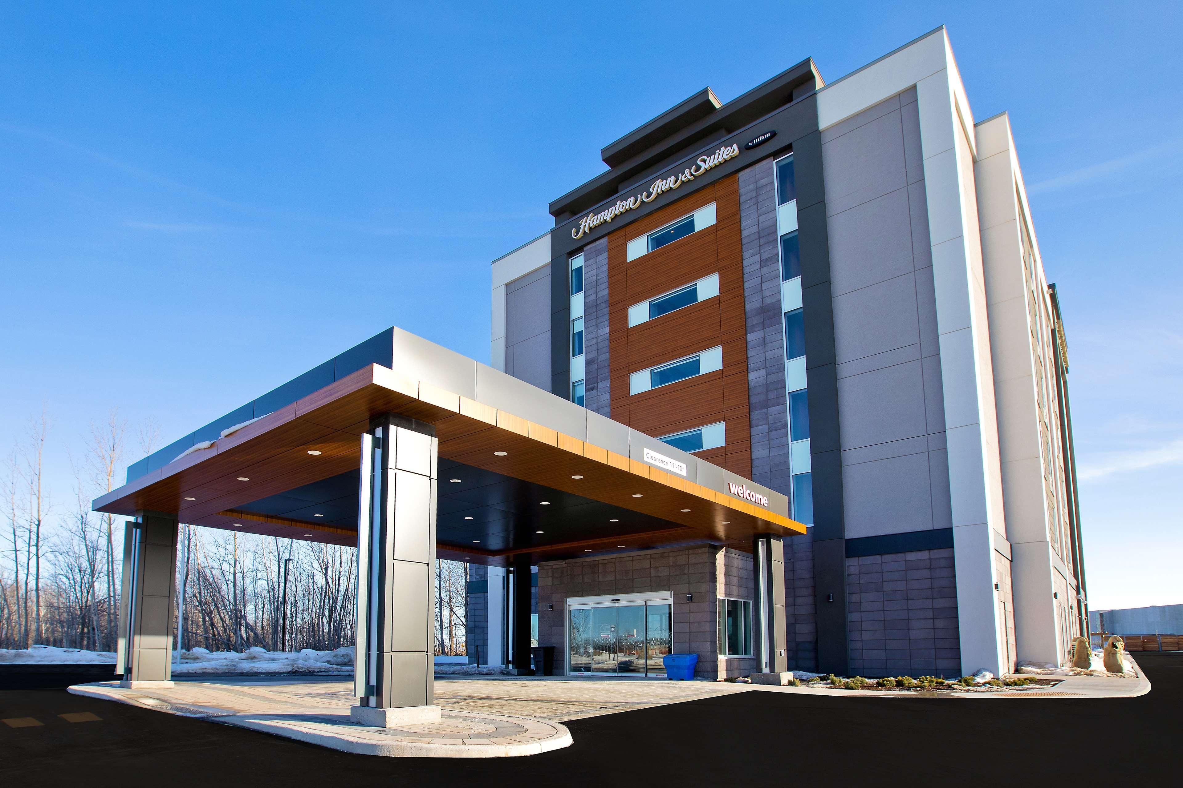 Hampton Inn & Suites Ottawa West, Ontario, Canada Exterior photo