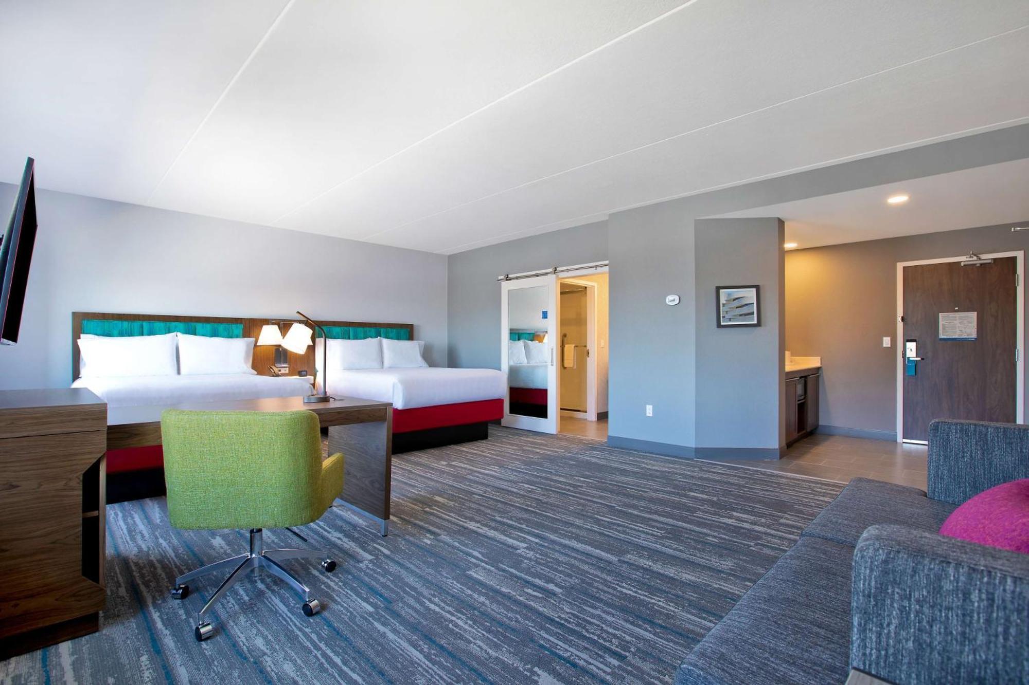 Hampton Inn & Suites Ottawa West, Ontario, Canada Exterior photo